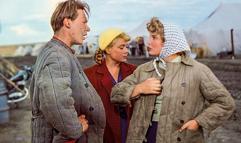 Кадр из фильма "Первый эшелон"