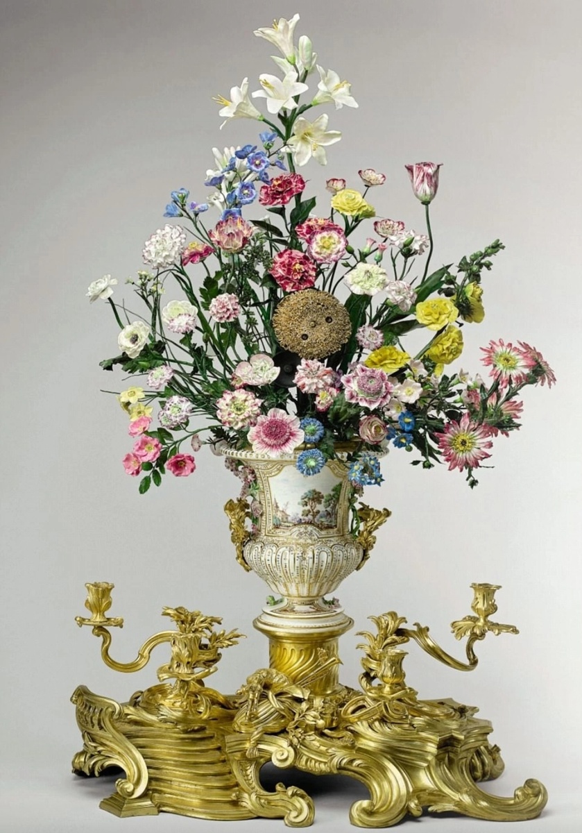 Винсеннские фарфоровые цветы.