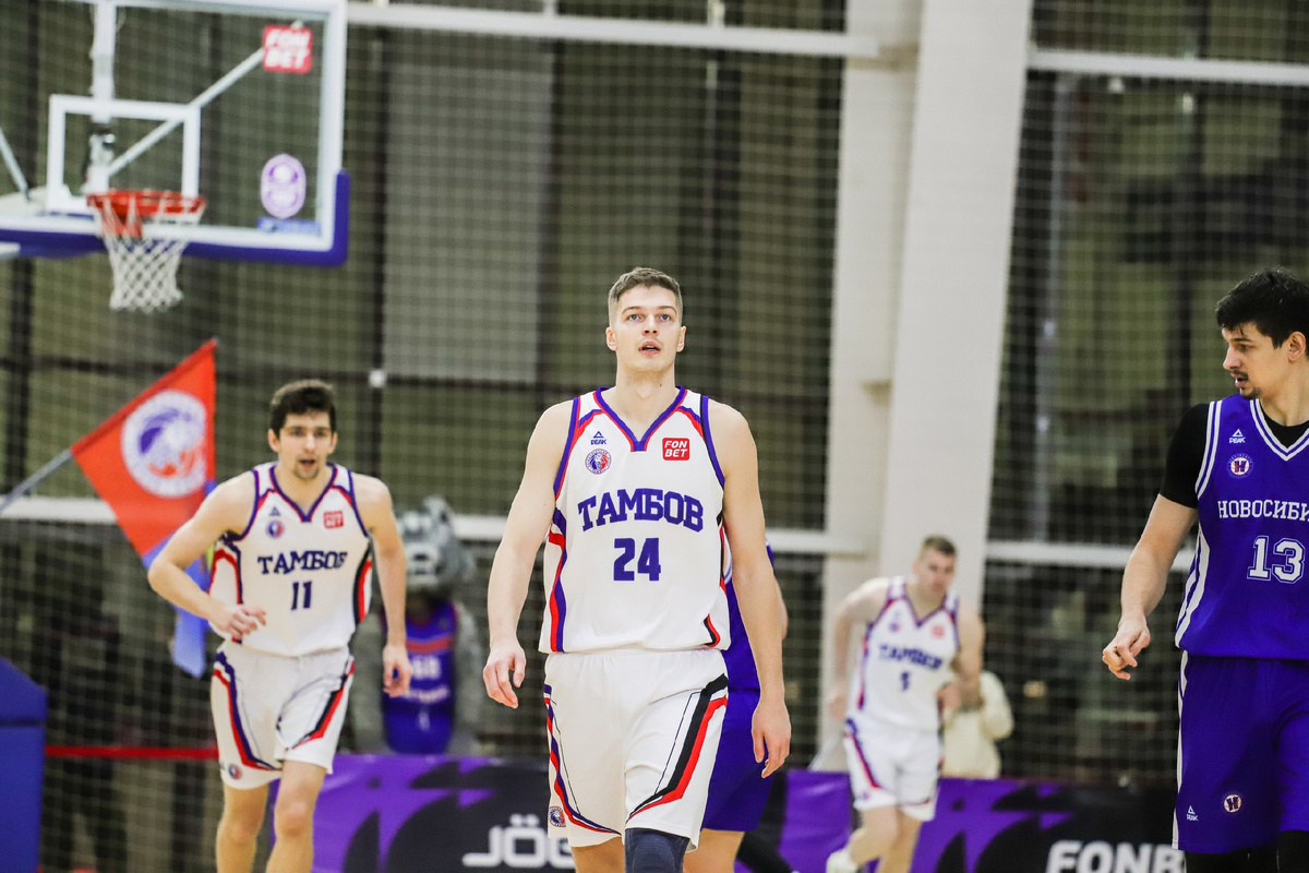 Павел Новиков