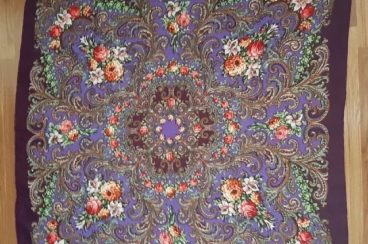    Камчатский предприниматель заплатит 45 тысяч за чужой рисунок на платке