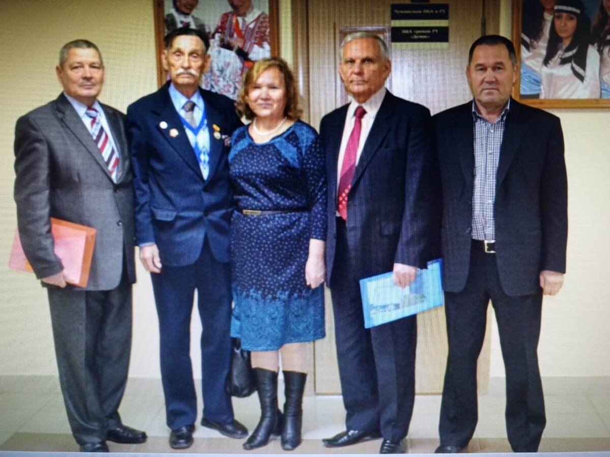 А.П. Гайнуллин (справа) в составе активистов ЧНКА Алексеевского р-на РТ.