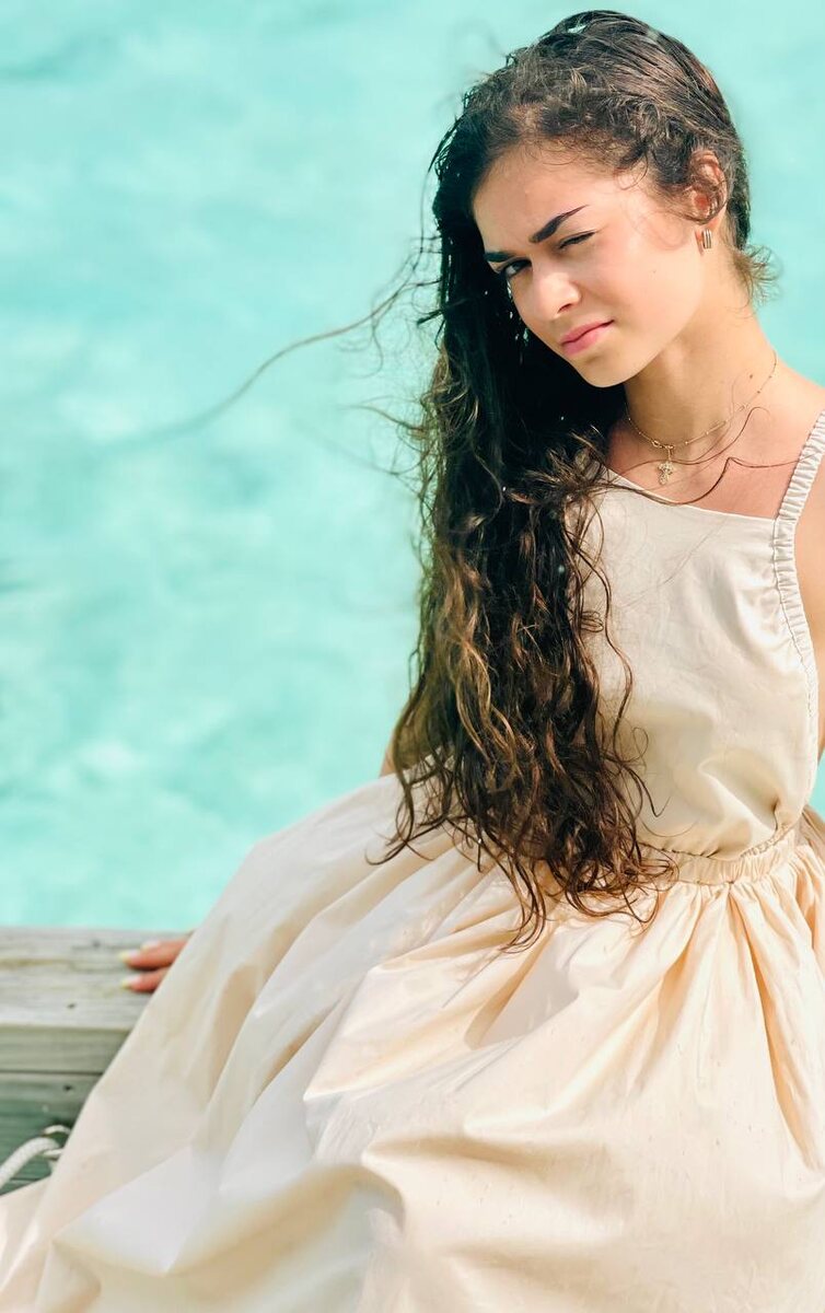 Аделия Петросян