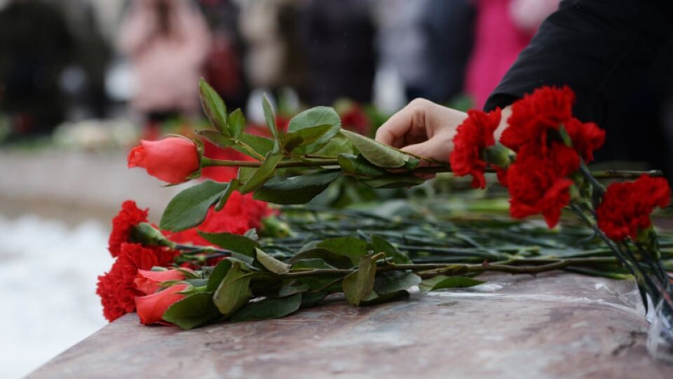    Цветы. Прощание. Источник: pixabay.com