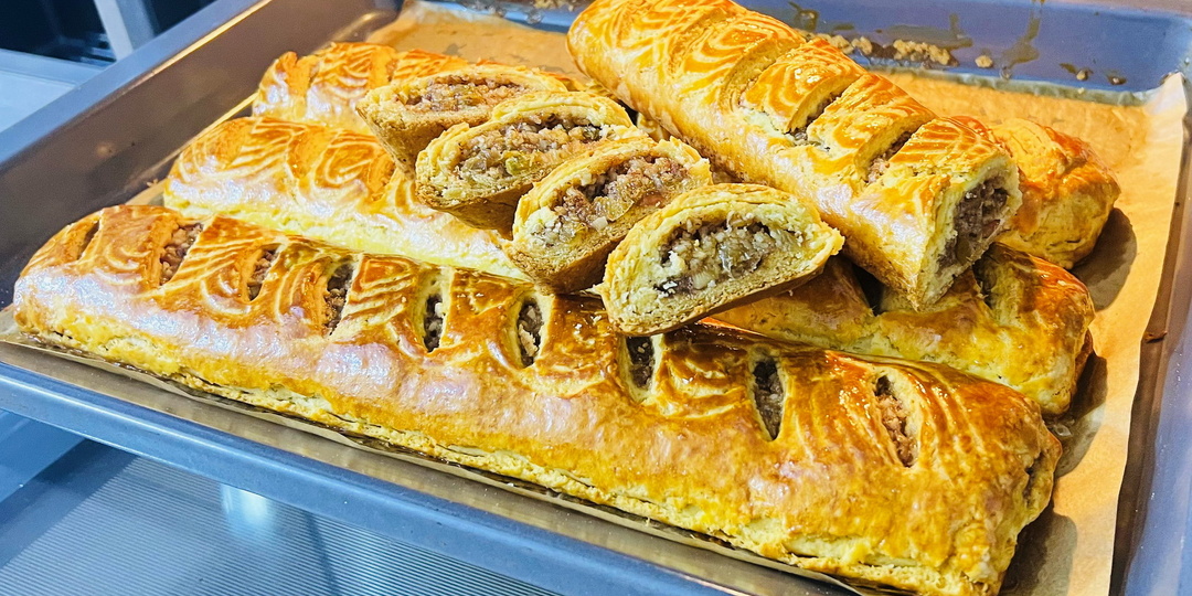 Тающий во рту Необычный Пирог с сочной ореховой начинкой Песочный рулет