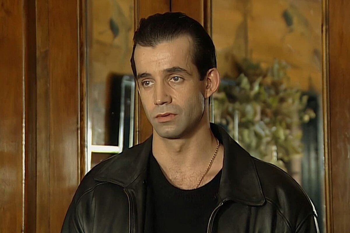 фото: Дмитрий Певцов, кадр из сериала «Бандитский Петербург»