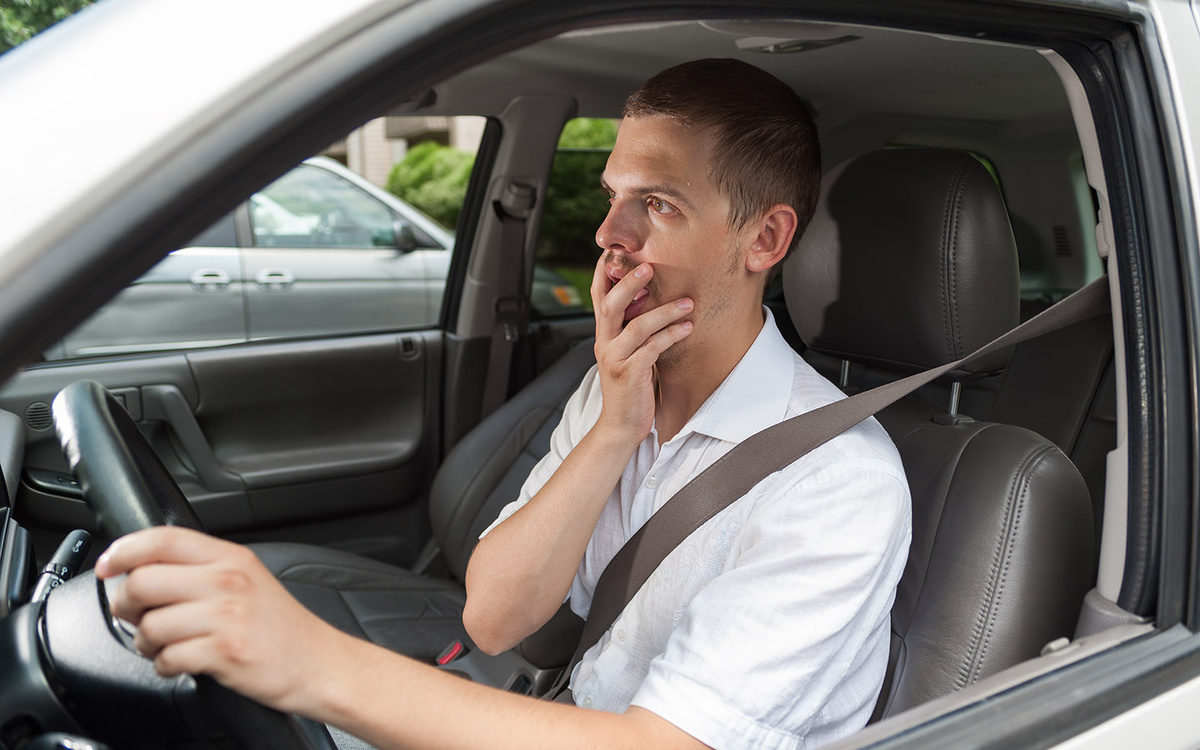 Alexandra Rotanova / Shutterstock / FOTODOM📷При третьей стадии амаксофобии даже просто попытка сесть за руль и начать движение вызывает паническую атаку или может привести к потере сознания