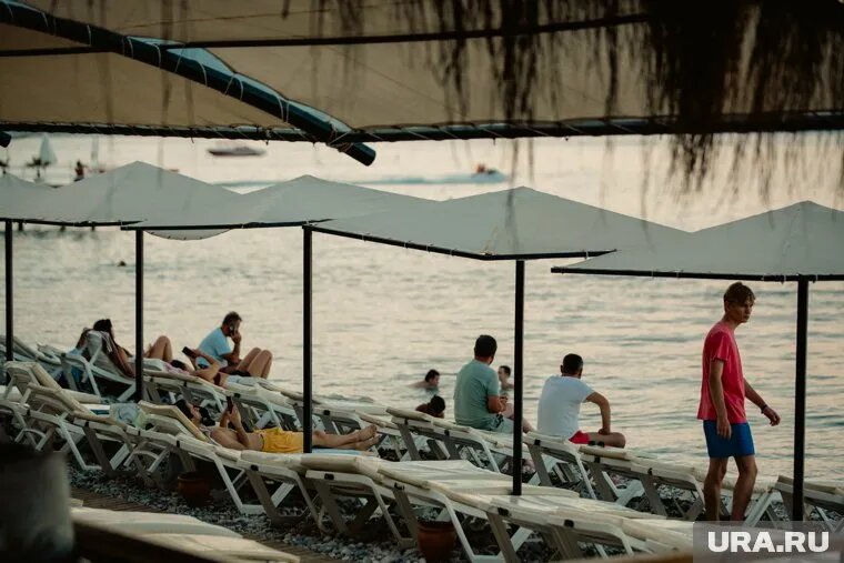 20% челябинцев предпочитают отдых на море. Фото: Роман Наумов © URA.RU