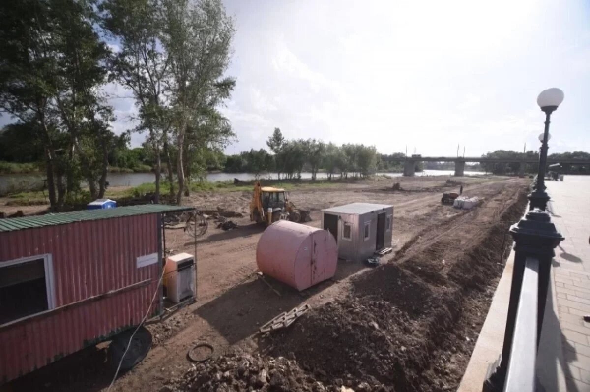    В Оренбурге начали готовить городской пляж к купальному сезону