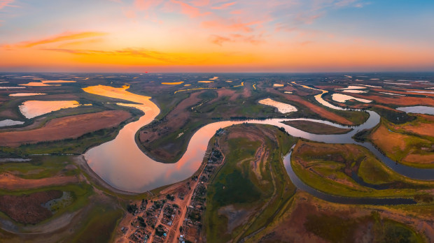Уникальная экосистема дельты Волги. Фото: Федор Лашков, участник конкурса РГО «Самая красивая страна»
