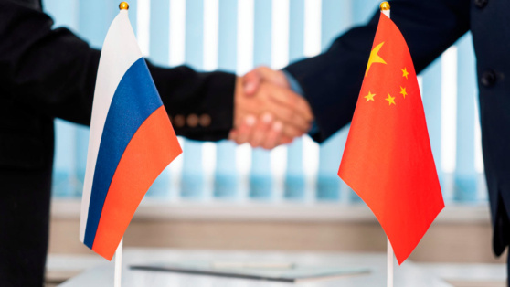    На Российско-Китайском форуме подписали 34 соглашения о сотрудничестве Иван Латынин