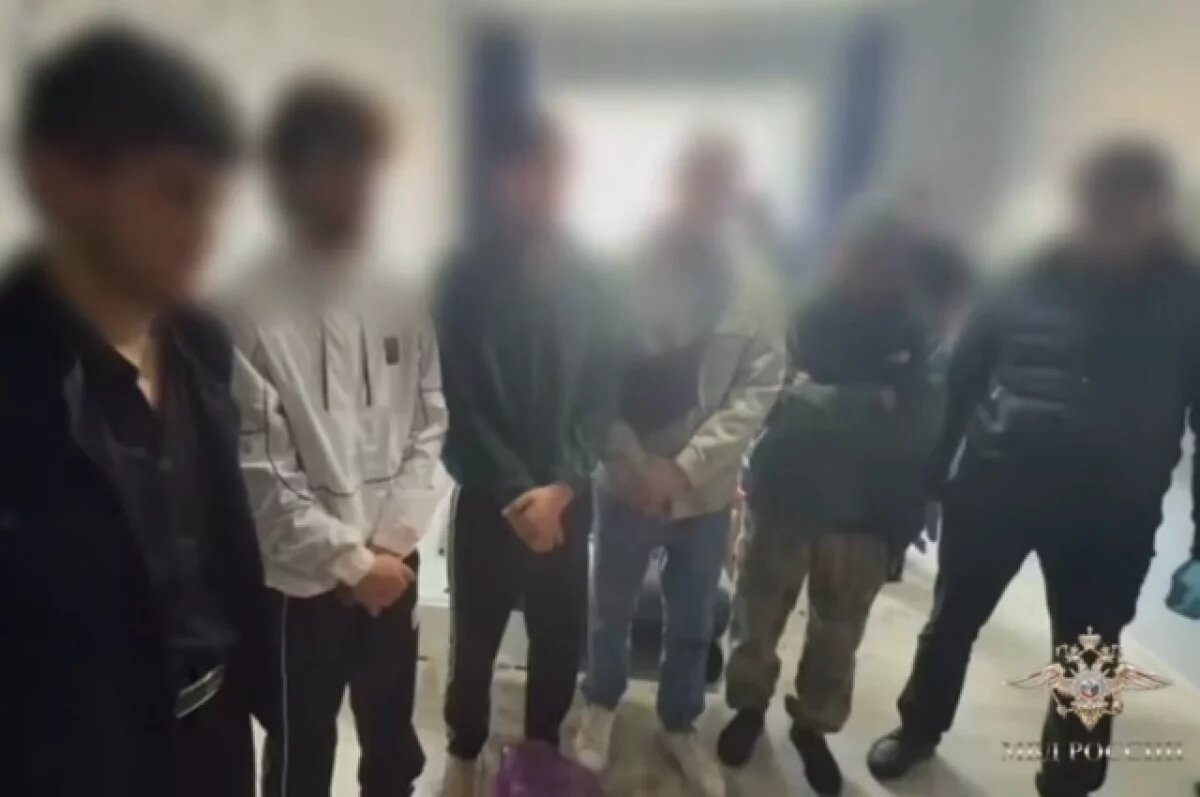    В Карачаево-Черкесии задержали шестерых участников наркогруппировки