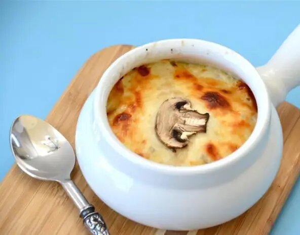 суп из курицы и грибов