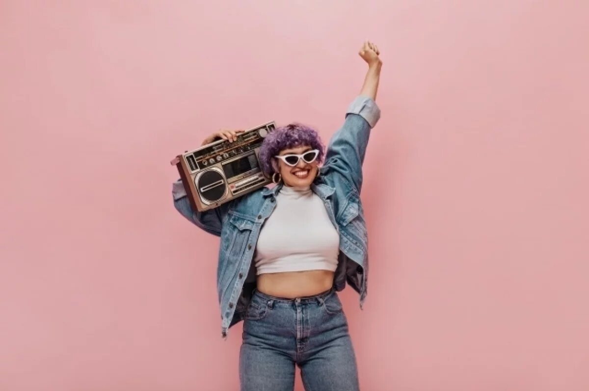    Стилист Громов предсказал скорый уход моды 1980-х с подиумов и улиц