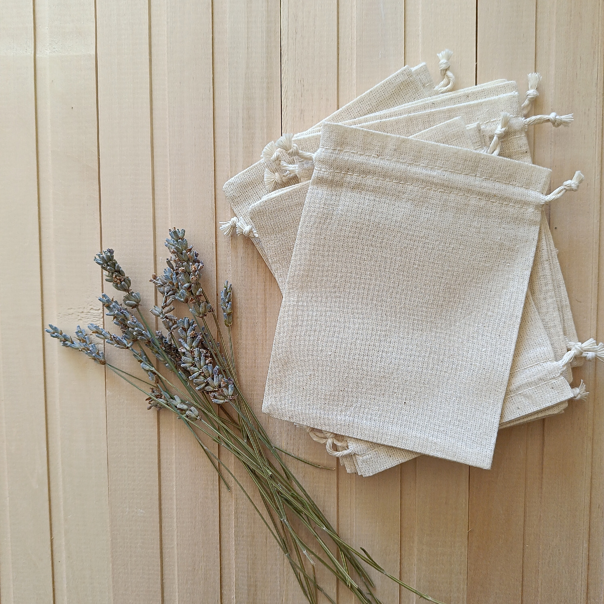 Нужно совсем немного материала. 