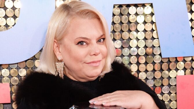    Яна Поплавская