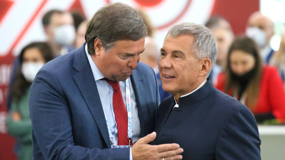 Казань может принять чемпионат Европы по водным видам спорта в 2028 году (слева — Владимир Сальников).📷Фото: Данила Егоров / Коммерсантъ