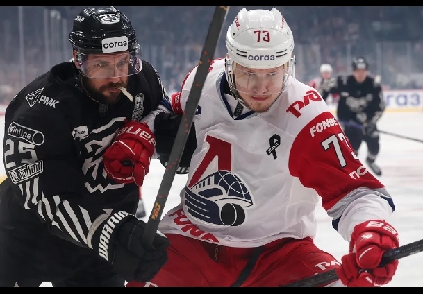 Фото с яндекс.картинки (момент финального матча)