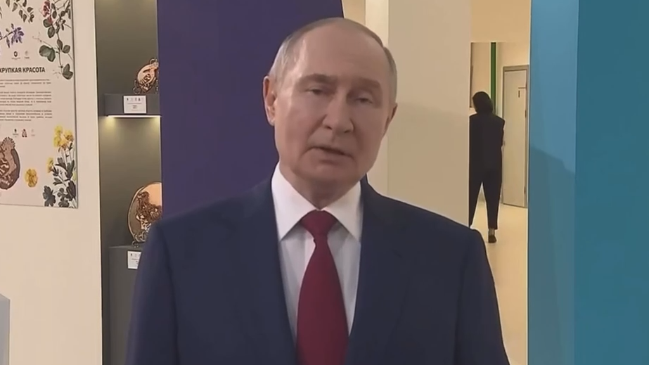 Путин раскрыл темы разговора с Трампом.