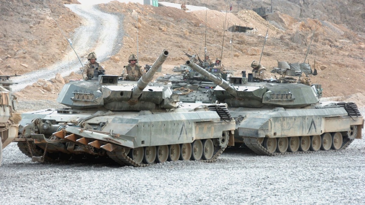 Leopard C2 на оперативной базе