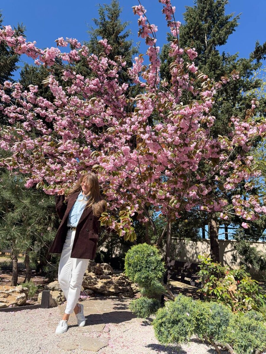 на фото: ведущая прогноза погоды на канале "Россия 1" Виктория Черникова