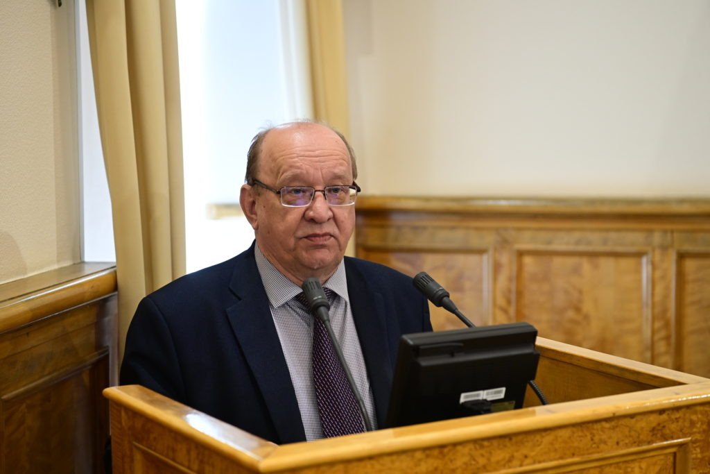    Представитель главы Карелии в Законодательном собрании республики Юрий Шабанов. Фото: «Республика»/Сергей Юдин