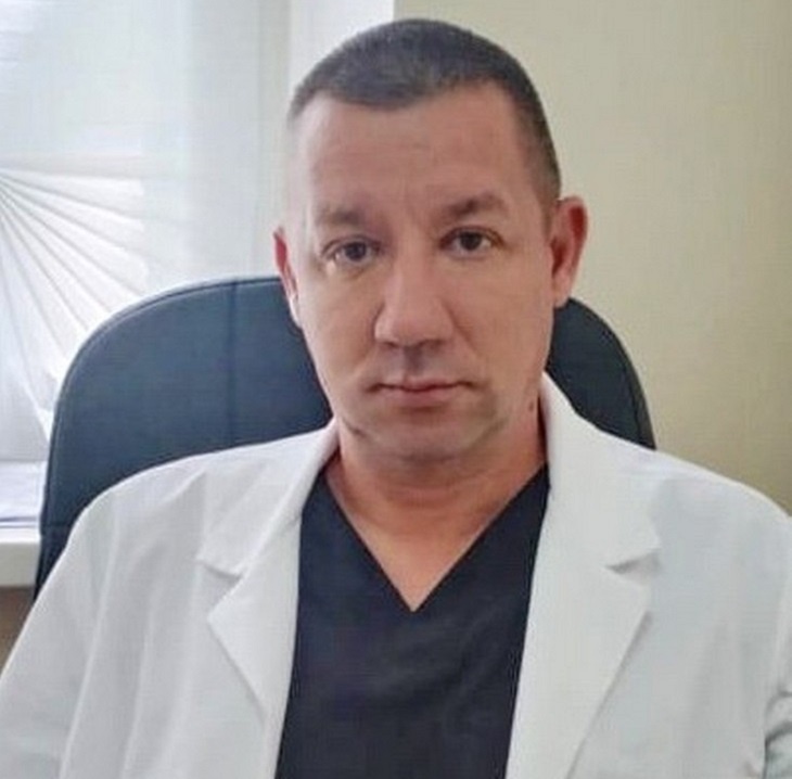    хирург Алексей Коверзнев