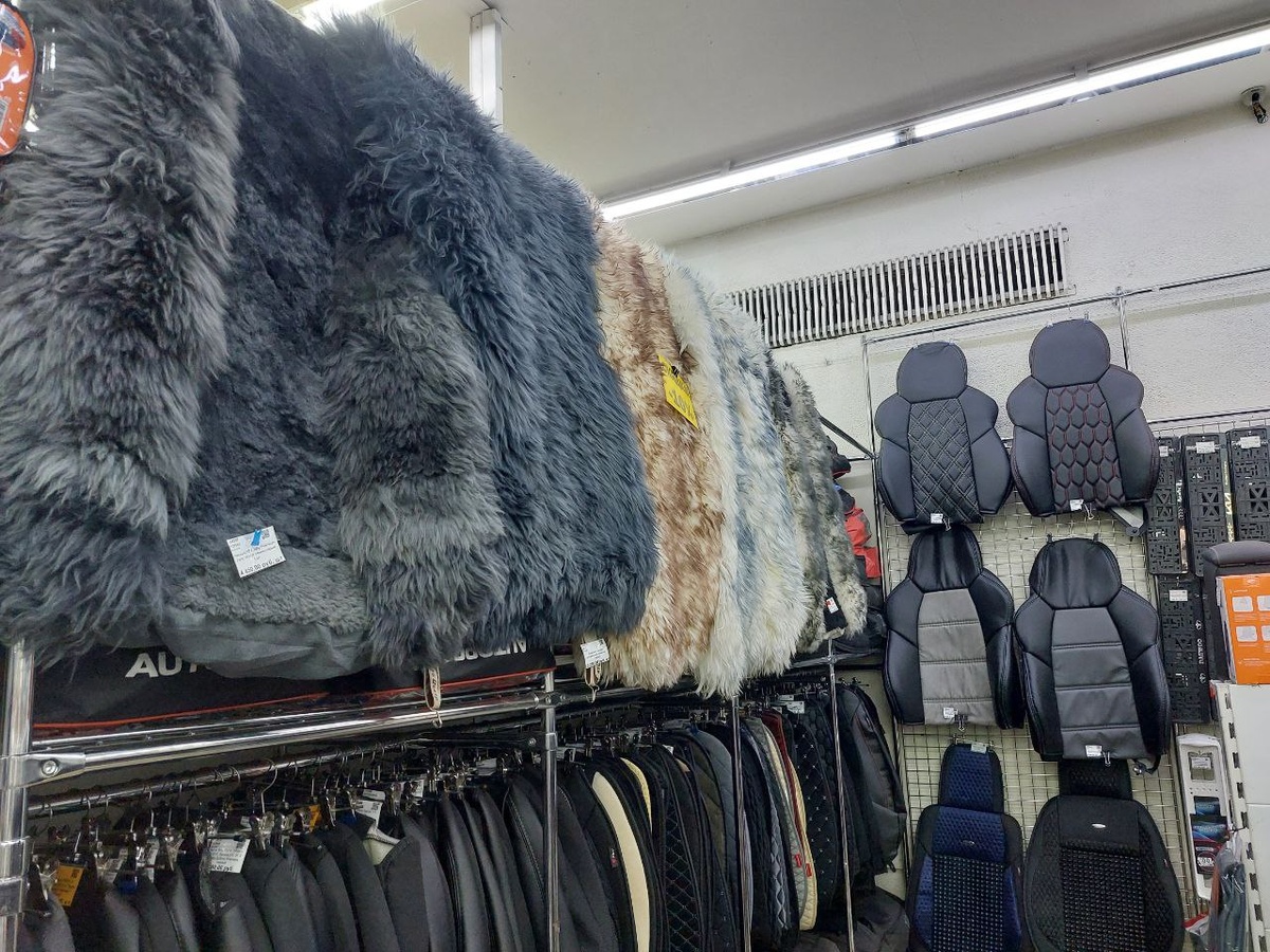 Универсальные чехлы для автомобиля