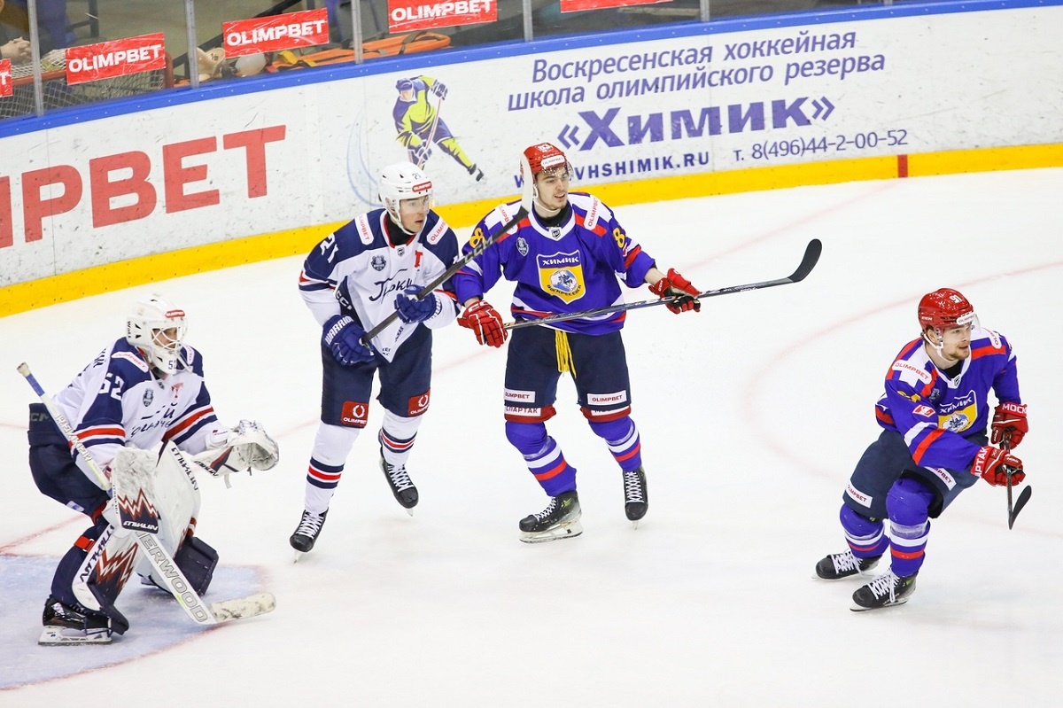    Чемпионы МХЛ 2023 года Дмитрий Дагестанский и Антон Силаев теперь могут стать золотыми медалистами турнира ВХЛ