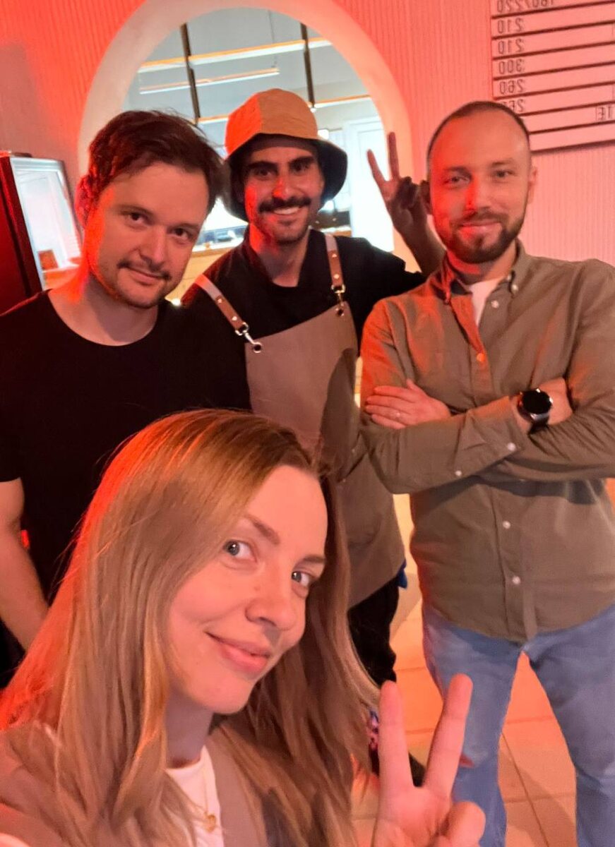 Это мы в день открытия