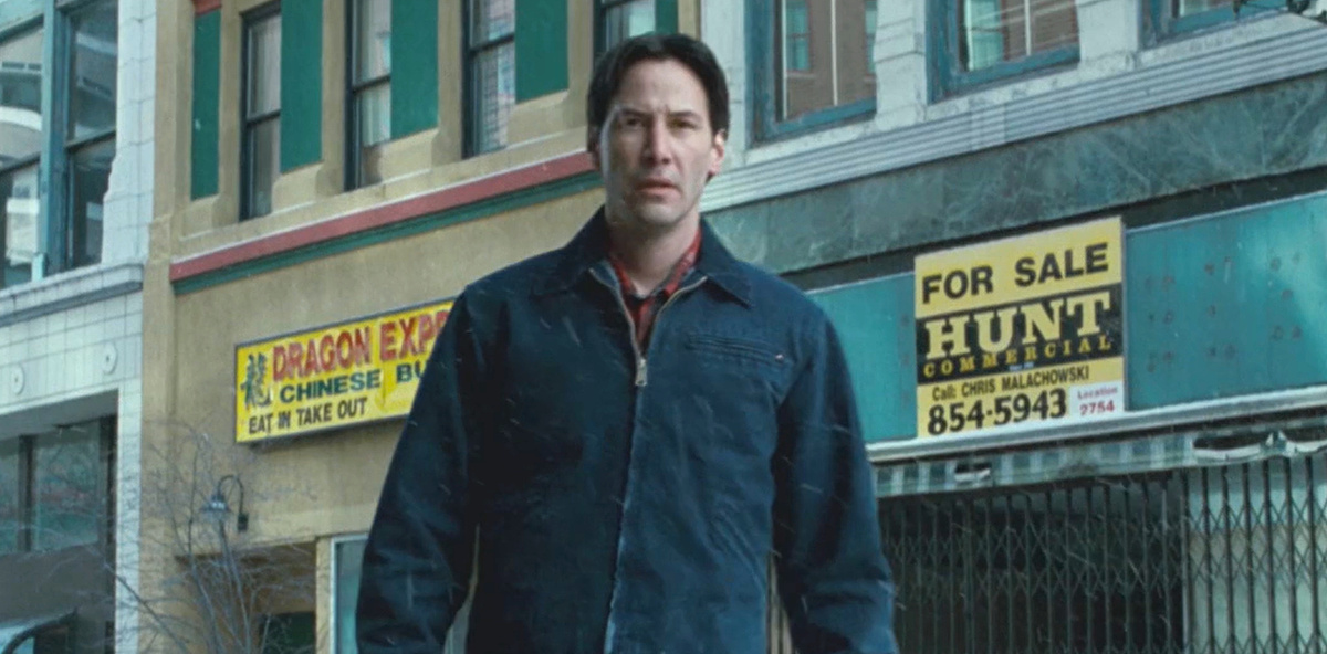 Кадр из кинофильма "Криминальная фишка от Генри", 2010 г., режиссер Малкольм Венвилль, сценаристы Сача Джервази, Дэвид Н. Уайт (скриншот) 