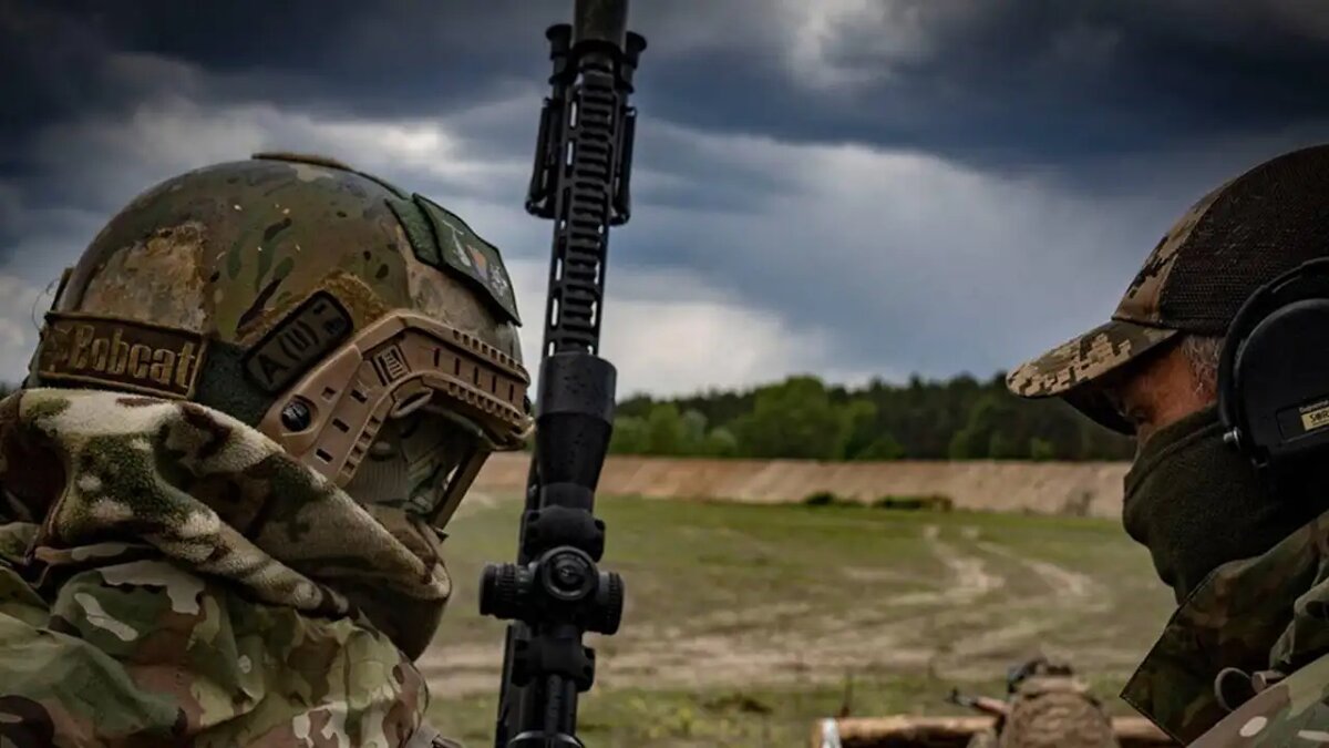    Украинские военнослужащие.