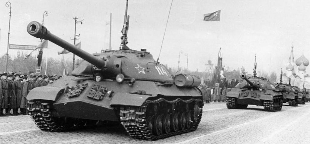 Ис-3 на параде в 45г.