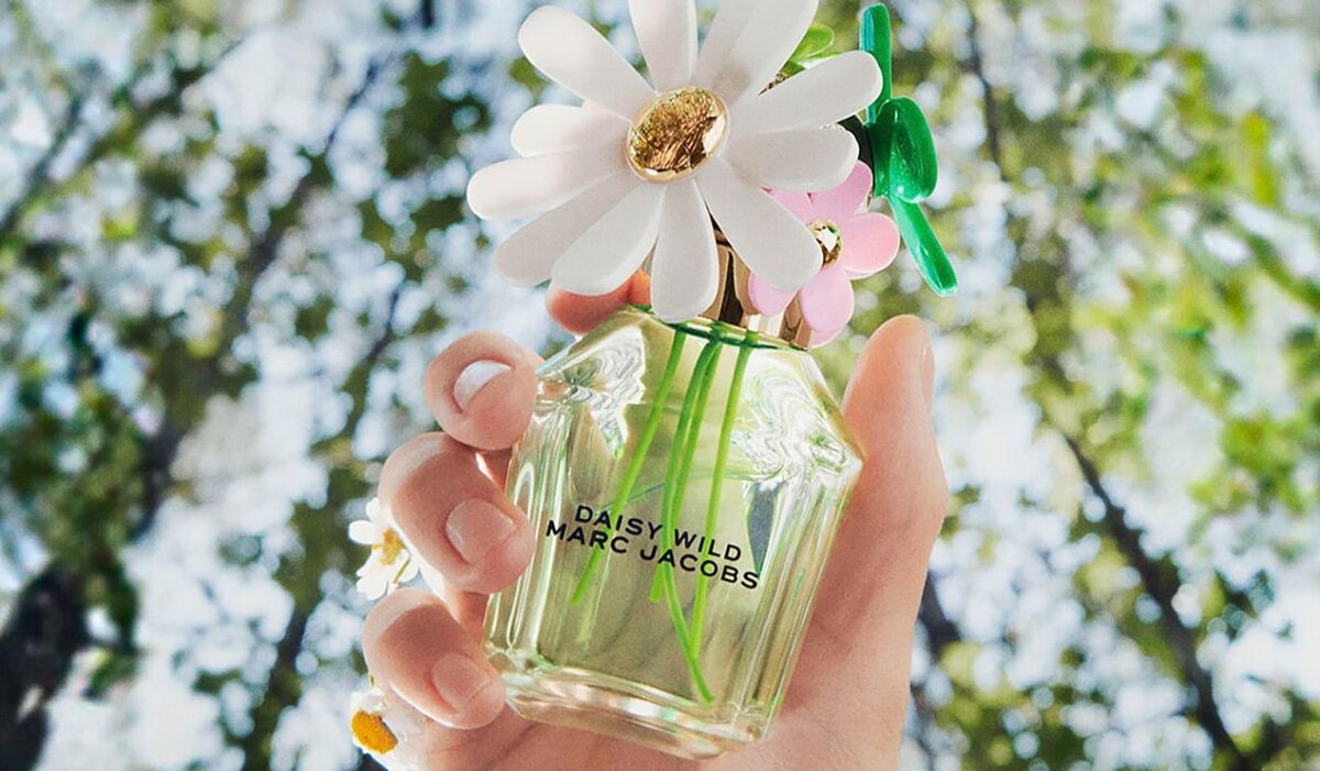     Запах лета: гид по главным парфюмерным трендам