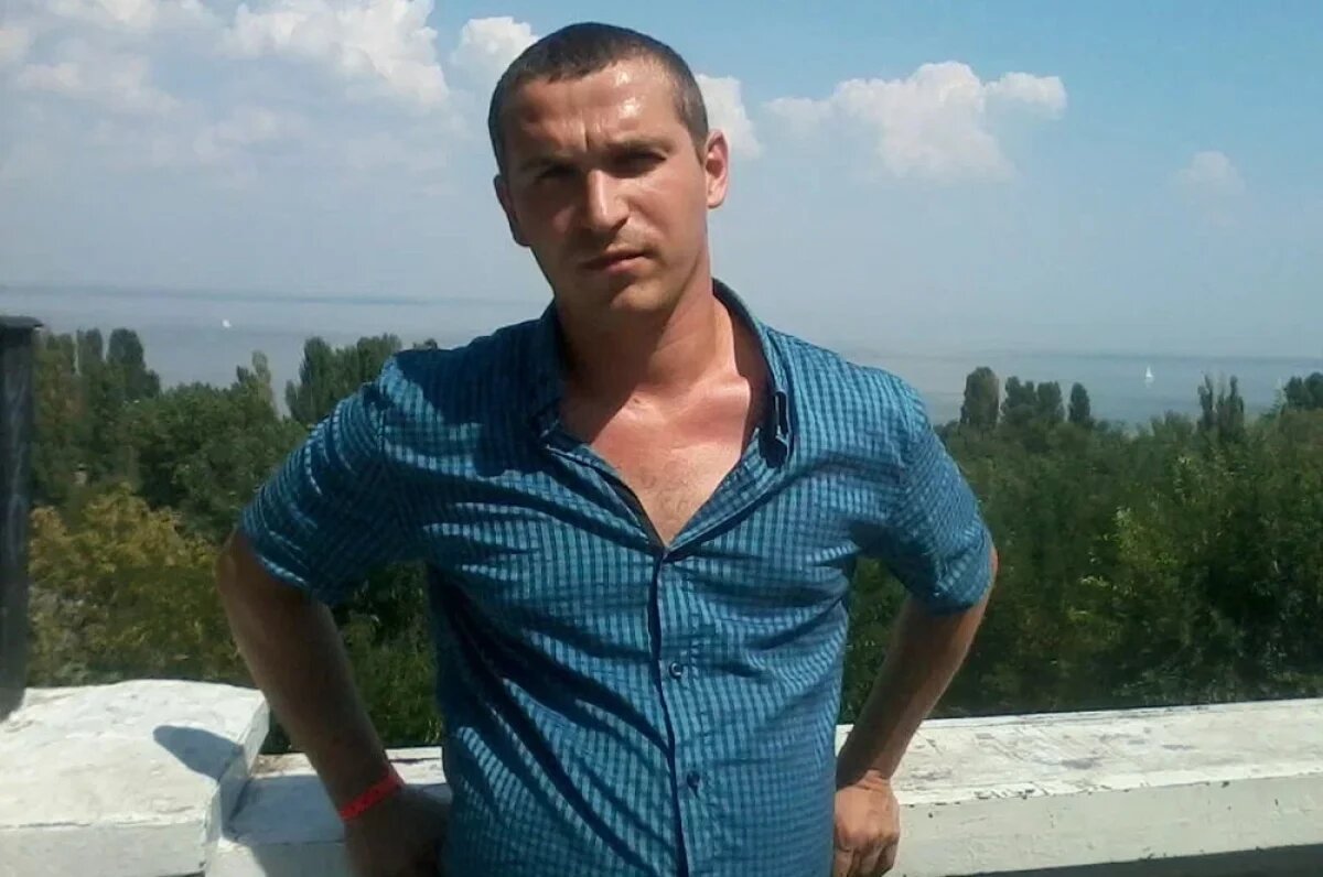    Алексей Ермолаев.