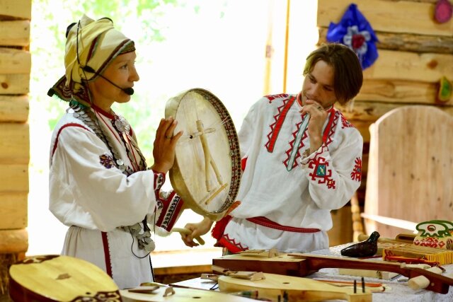    Этническая старина и увлекательная история народа – на мастер-классах в «Ясне». Фото: Из личного архива