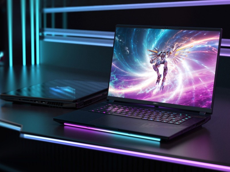    GIGABYTE показала новые геймерские ноутбуки с графикой RTX 50