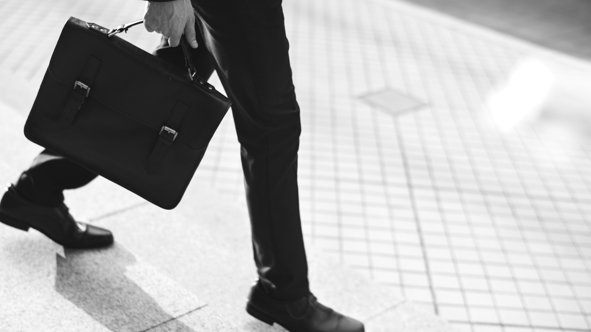    Нефтеюганца, оскорбившего уборщицу, исключили из партии «Единая Россия»