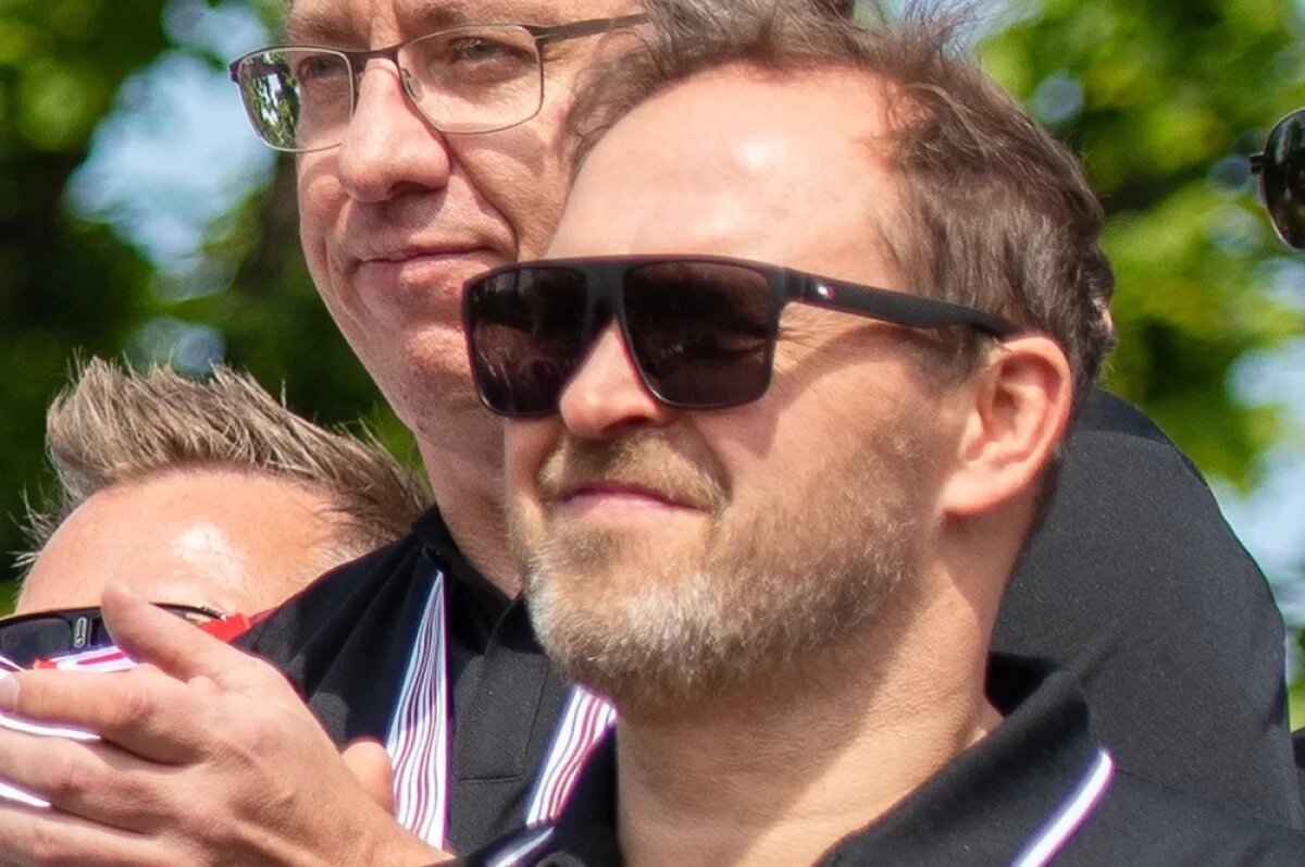    Артур Ирбе.