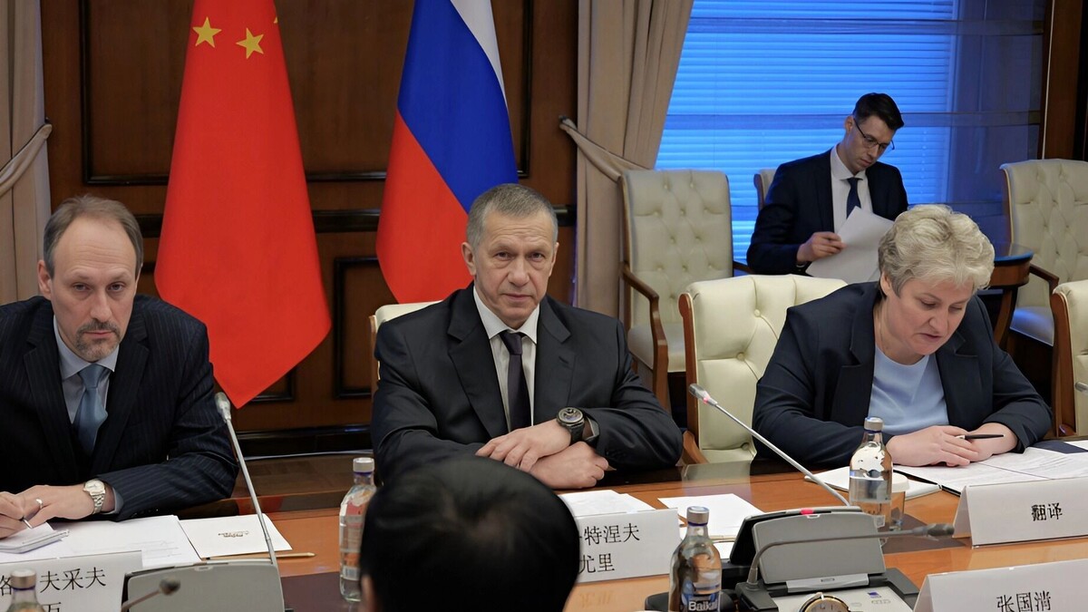     Источник: Пресс-служба полномочного представителя президента в Дальневосточном федеральном округе