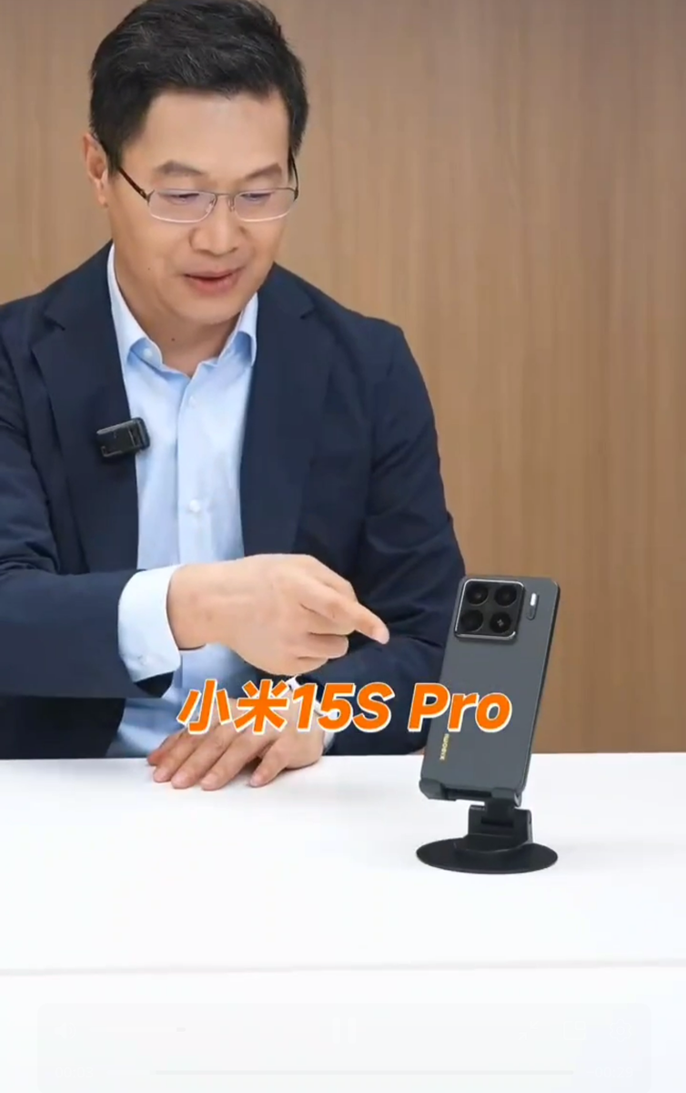    Xiaomi 15S Pro и Pad 7 Ultra засветились вживую на видео