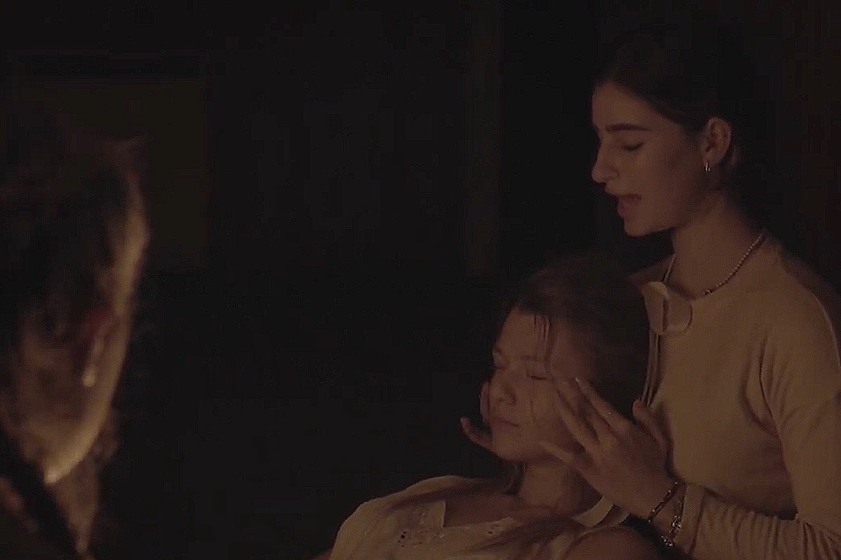    bethanradford / YouTube