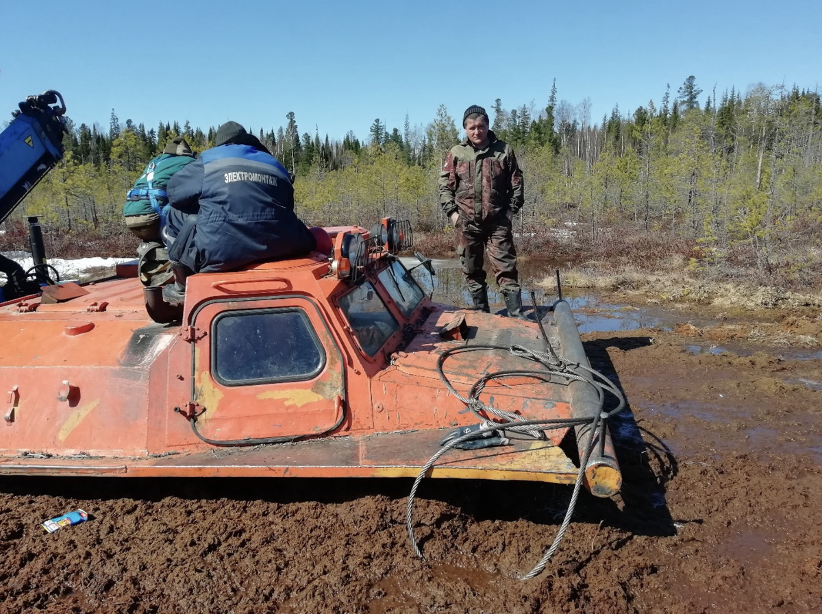 По данным Росстата, в 2024 году в России работало 2 миллиона человек вахтовым методом. Фото: иллюстрация