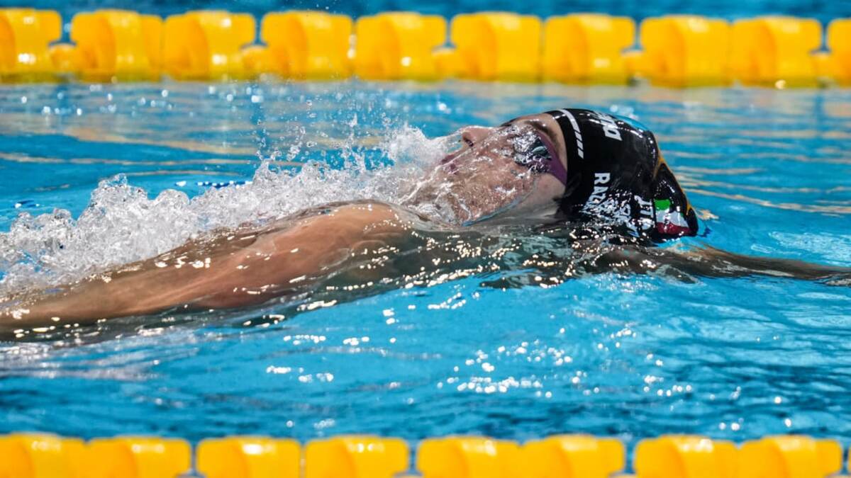 Фото: Shi Tang/Getty Images
Призер чемпионата мира-2024 Альберто Раццетти из Италии победил на 200 м комплексом и 200 м баттерфляем.