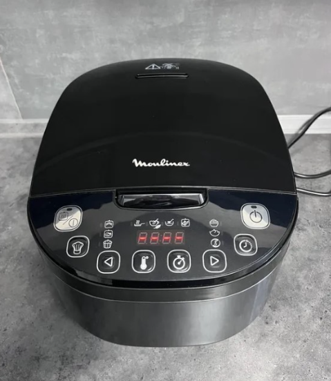 Фото мультиварки Moulinex Simply Cook Plus MK622832 из отзывов на Озон.