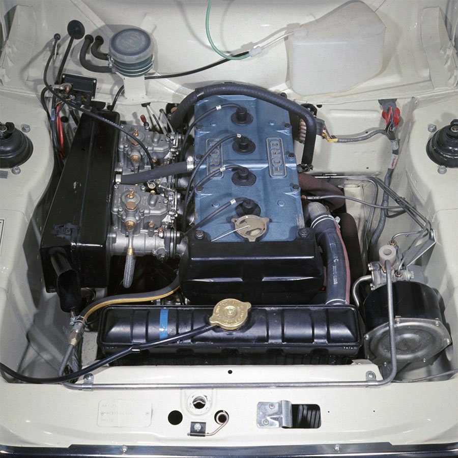 Максимальная производительность достигалась конечно с карбюраторами Weber