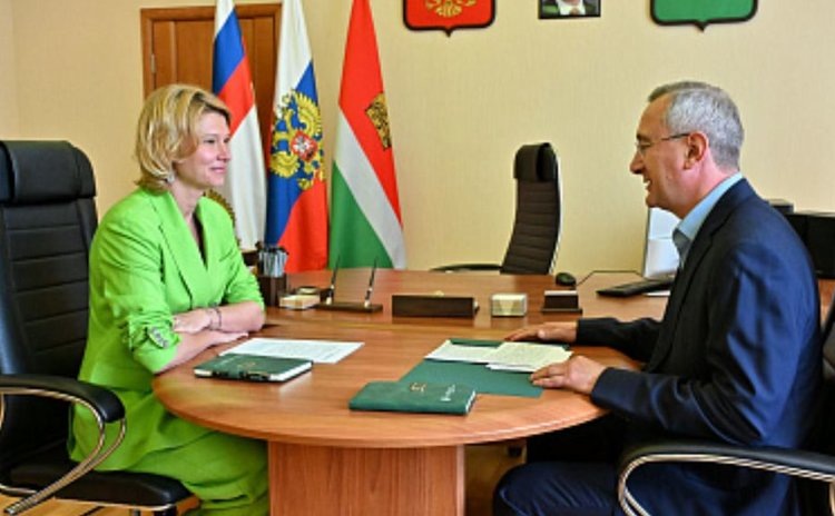    О важном в АПК Калужской области поговорили Оксана Лут и Владислав Шапша