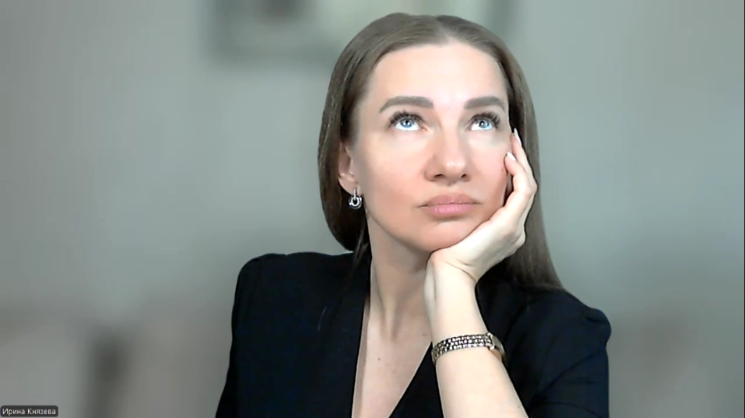 На фото автор Дзен-канала, Ирина Князева, карьерный консультант №1 по мнению ведущего отраслевого сервиса HRTIME.