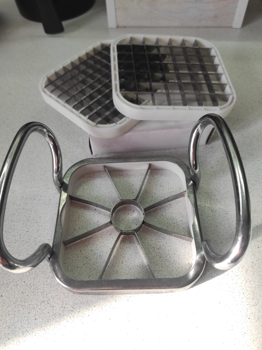 Нож для нарезки овощей и фруктов