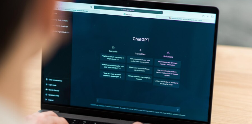 Санкции и блокировки: почему россияне не могут оплатить ChatGPT напрямую в 2025 году.