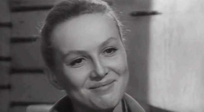    Надежда Репина в фильме «У озера», 1969 г. Фото: кадр видео